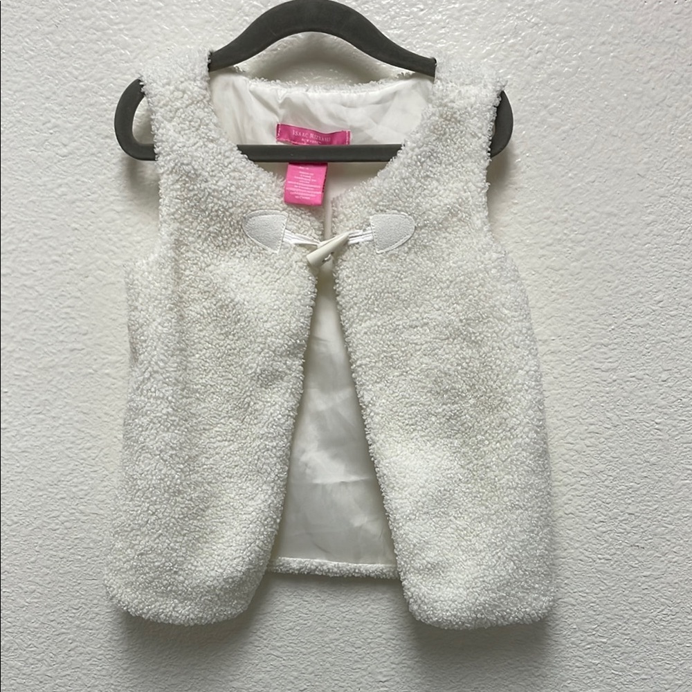 Isaac Mizrahi Cream Fuzzy Girl’s Size 4 XS Vest